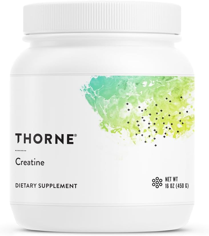Clearly displays the product container to show shoppers exactly what they will receive. Adds visual interest and brand identity through a green watercolor effect on the label.
