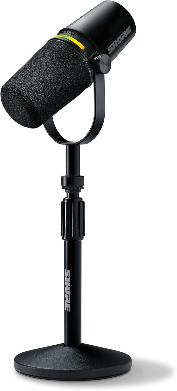 Displays the core product clearly on a white background to help shoppers quickly identify the microphone and its included stand, complying with platform standards for main images.