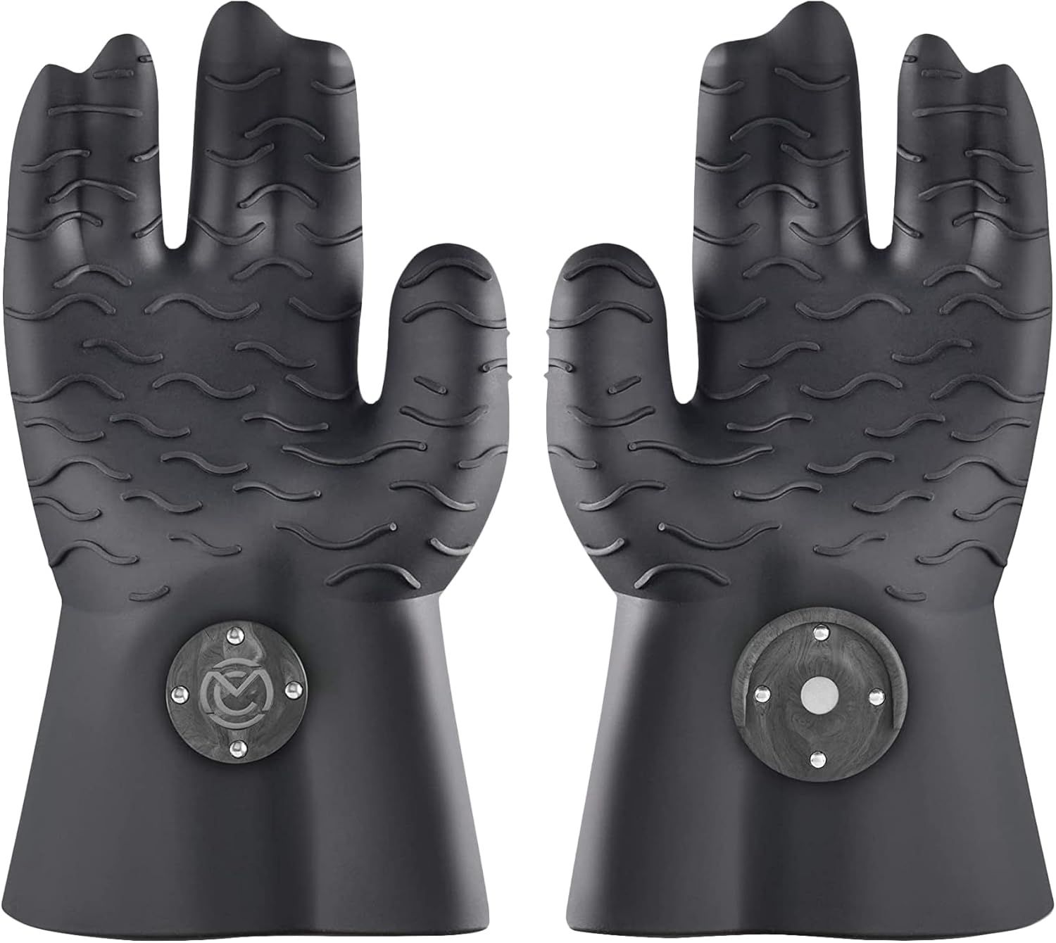 Displays the core product clearly on a white background to show the textured grip pattern and overall design of the heat-resistant gloves, helping shoppers identify the product being sold.