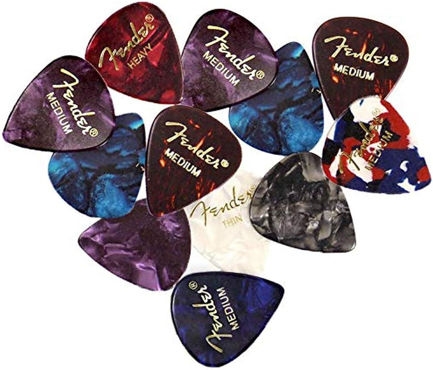 Displays the full assortment of Fender guitar picks in various colors, patterns, and thicknesses to show shoppers the variety included in the set. Showcases the different color, pattern, and…