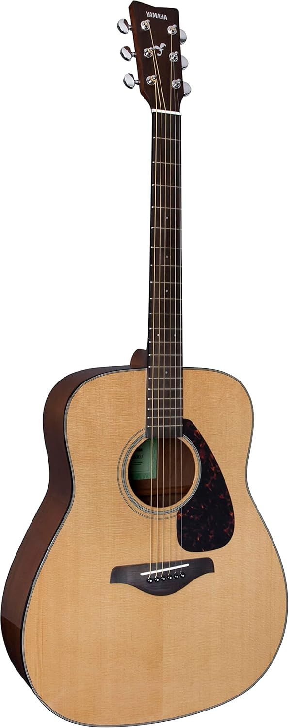 Displays the Yamaha acoustic guitar in a clean catalog style to show the product's appearance, build quality, and brand clearly to potential buyers.