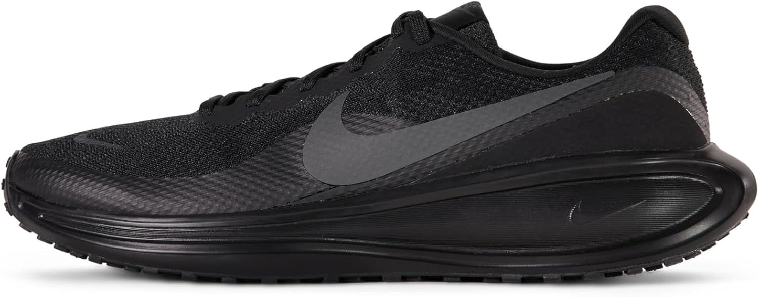 Displays the core product clearly in a catalog-style side profile view, allowing shoppers to see the shoe's design, materials, and Nike branding.