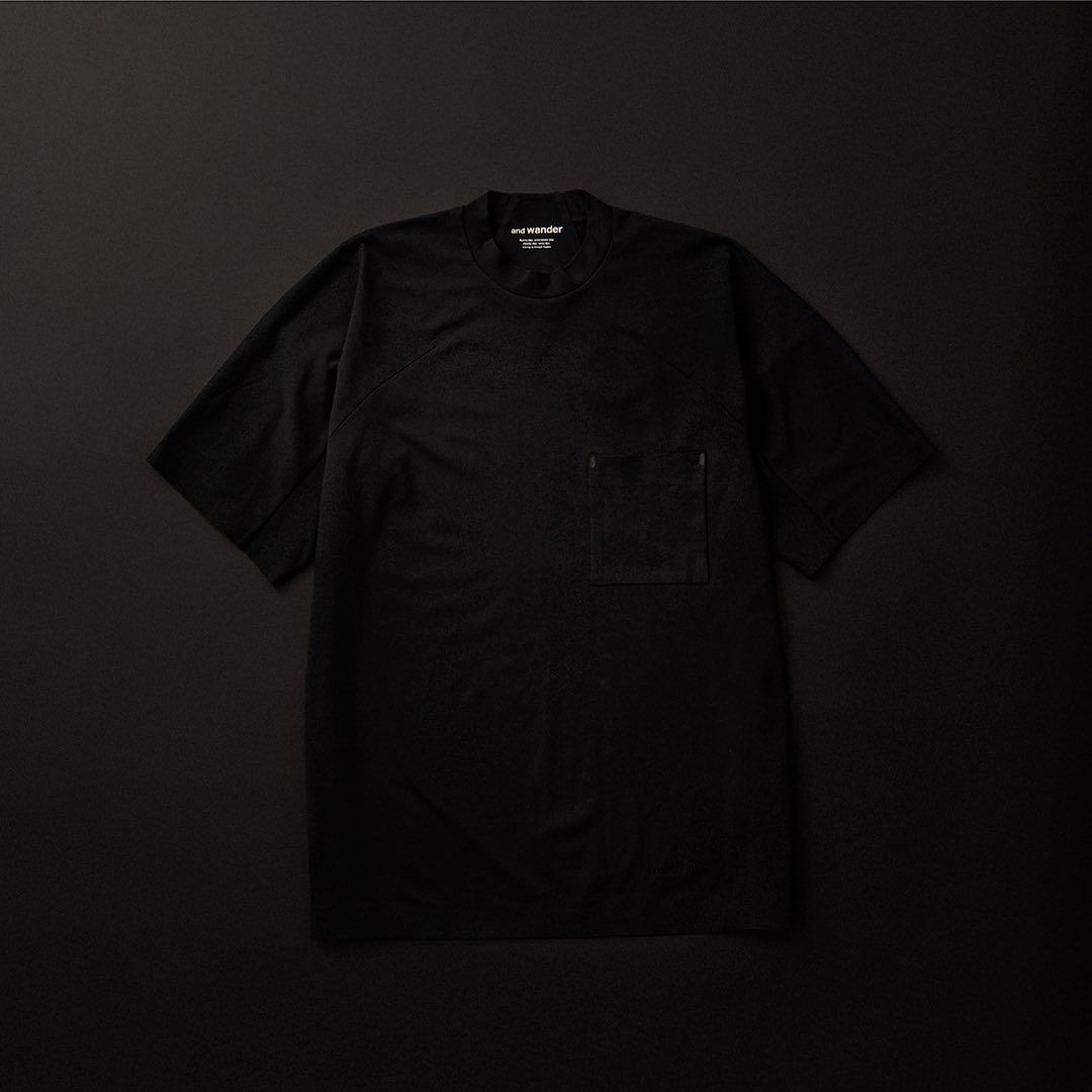 AndWander Outdoor PS 5: Product Hero Images