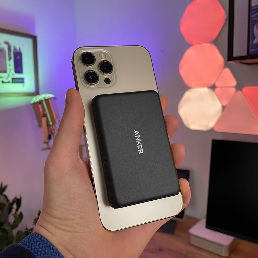 Anker 34: Lifestyle Secondary Images