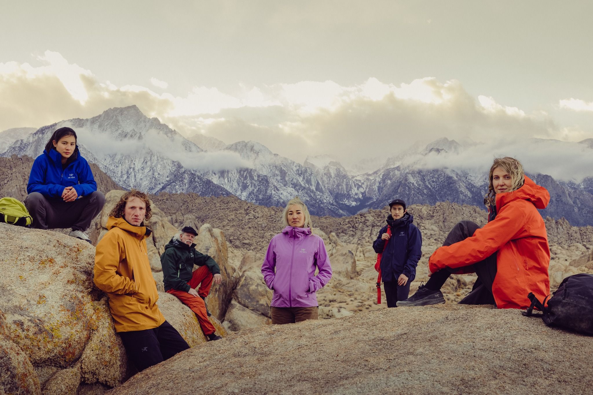 Arc'teryx Outdoor LIF 10: Lifestyle Secondary Images