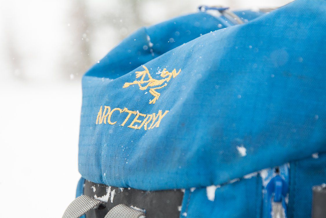 Arc'teryx Outdoor LIF 14: Lifestyle Secondary Images