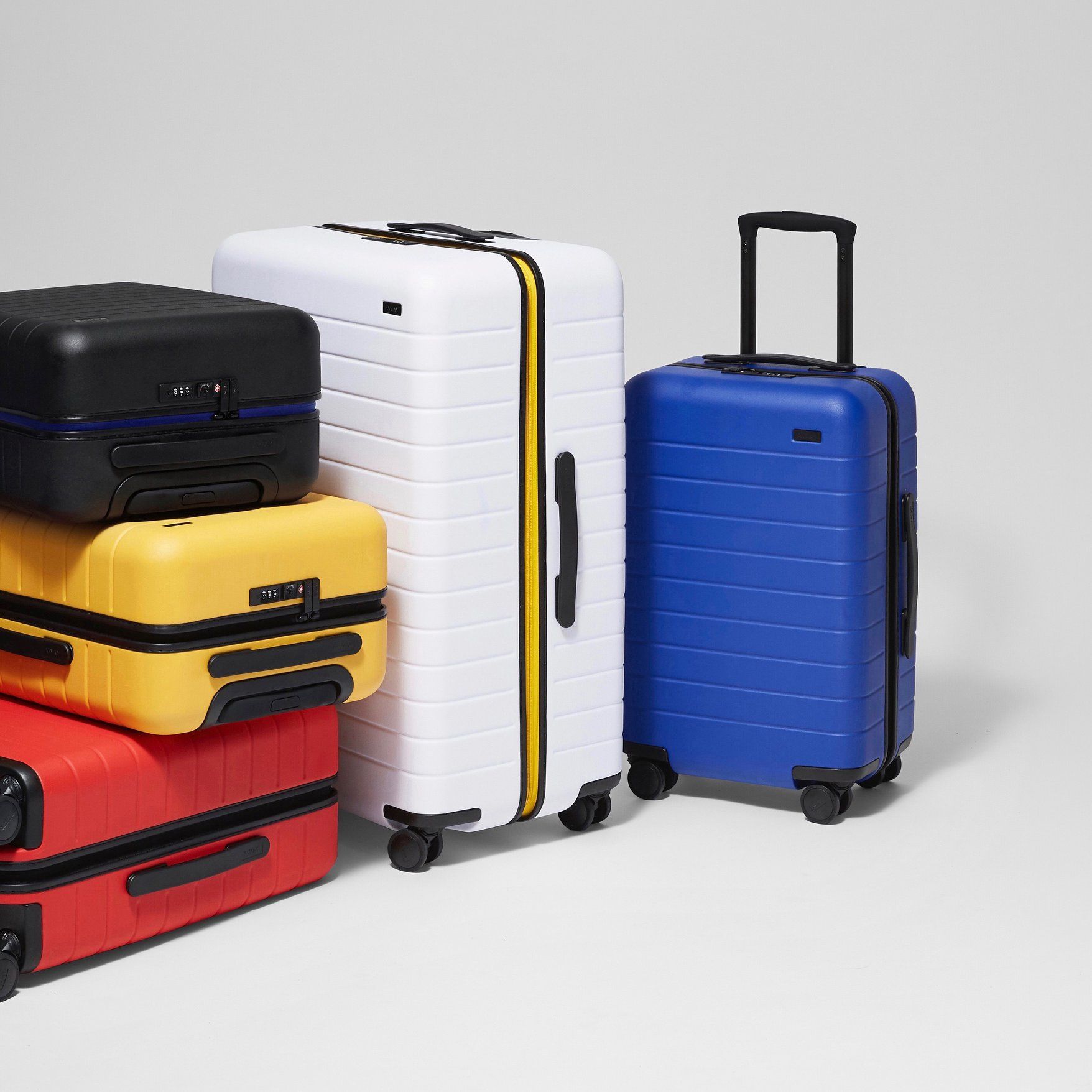 Away Travel 68: Product Hero Images