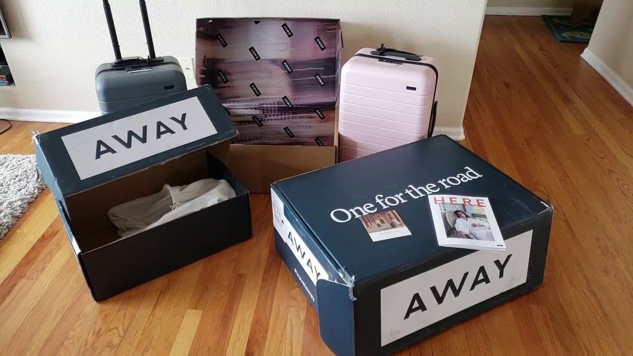 Away Travel 90: Packaging