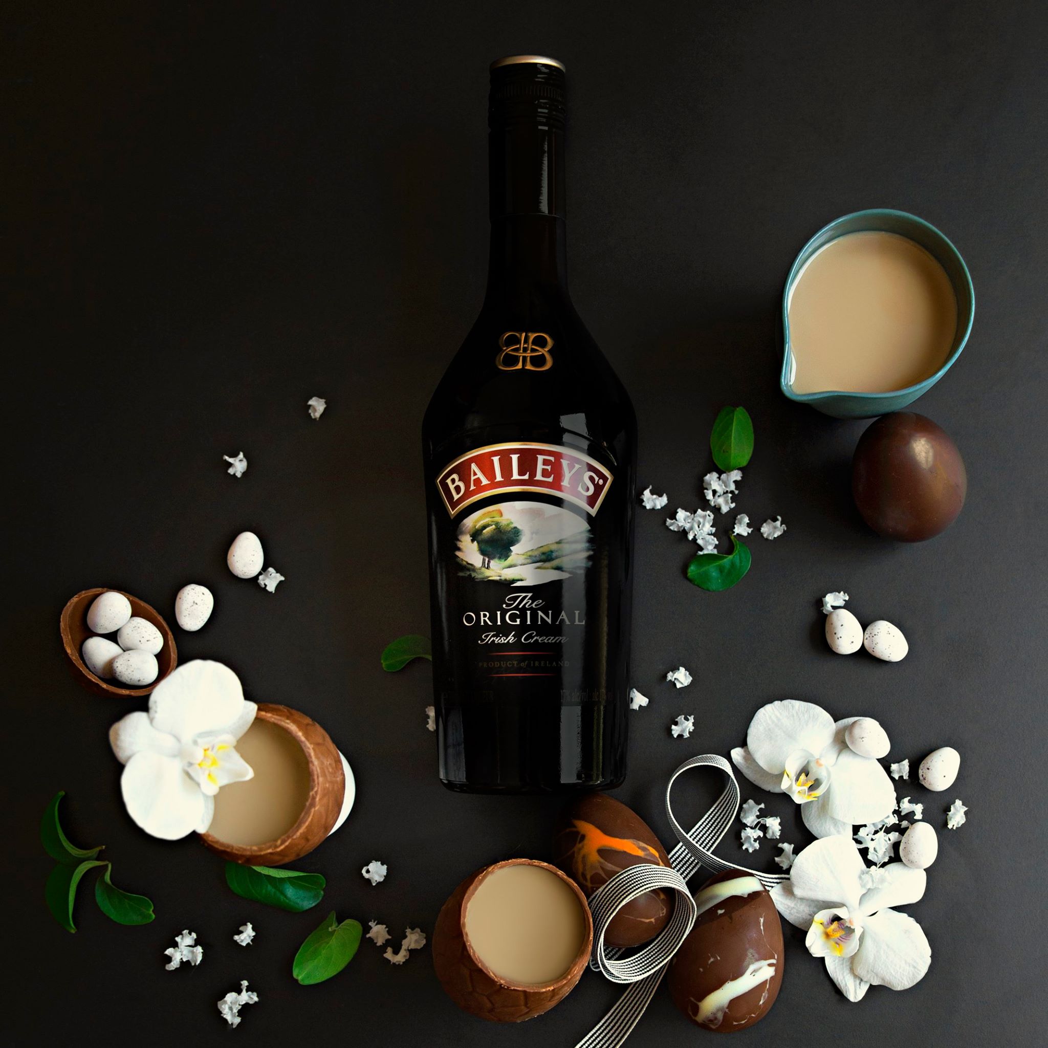 Baileys 13: Lifestyle Secondary Images