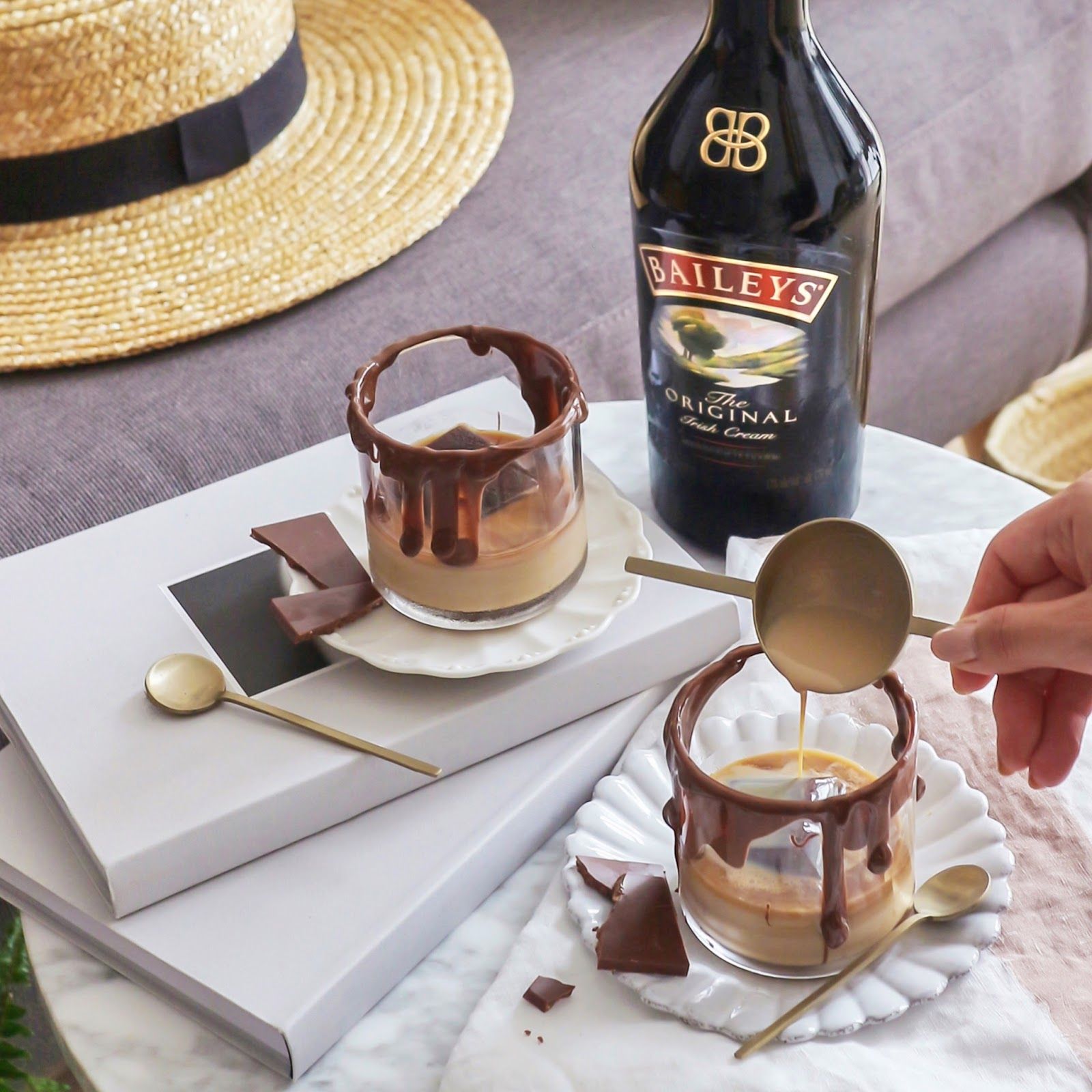 Baileys 3: Lifestyle Secondary Images