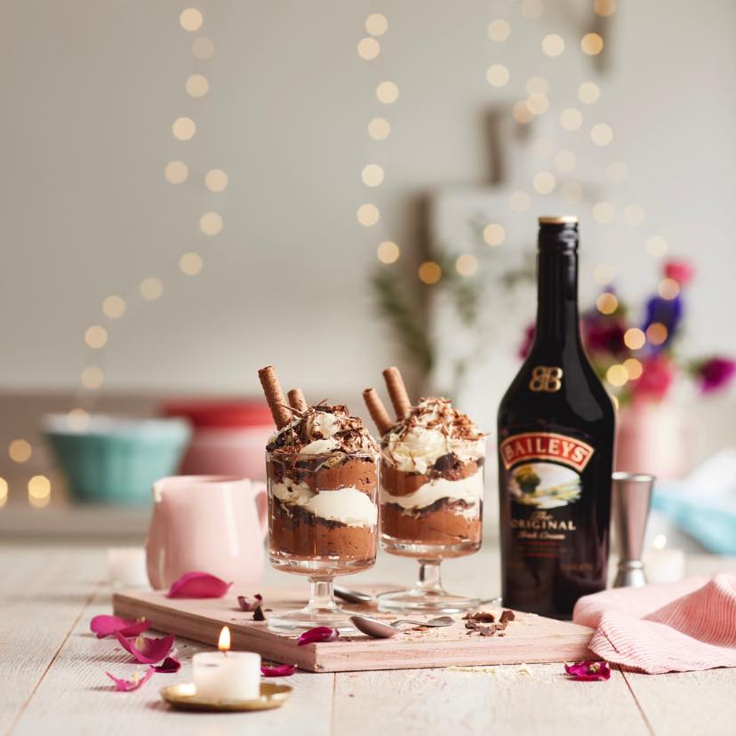Baileys 5: Lifestyle Secondary Images