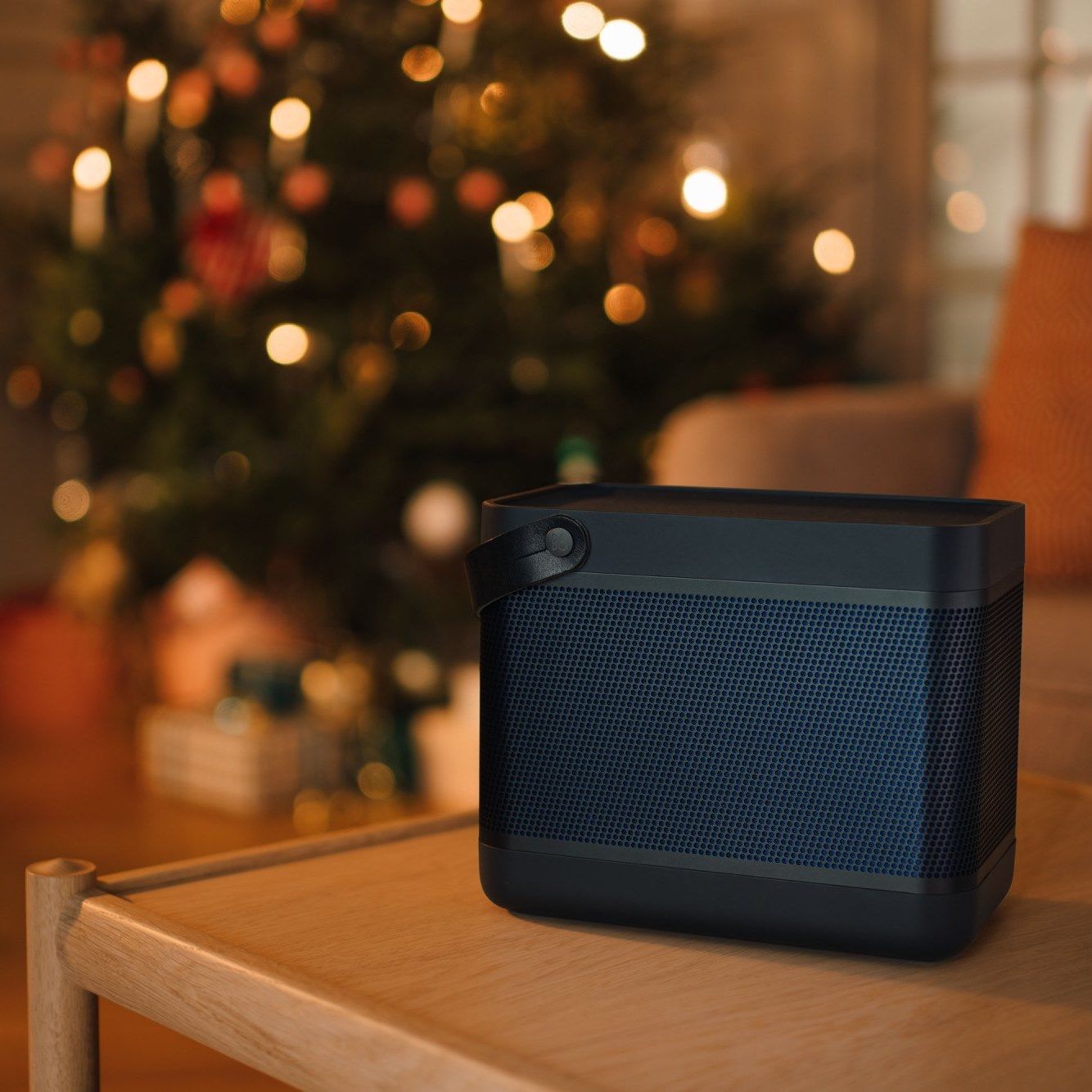 Bang & Olufsen 19: Lifestyle Secondary Images