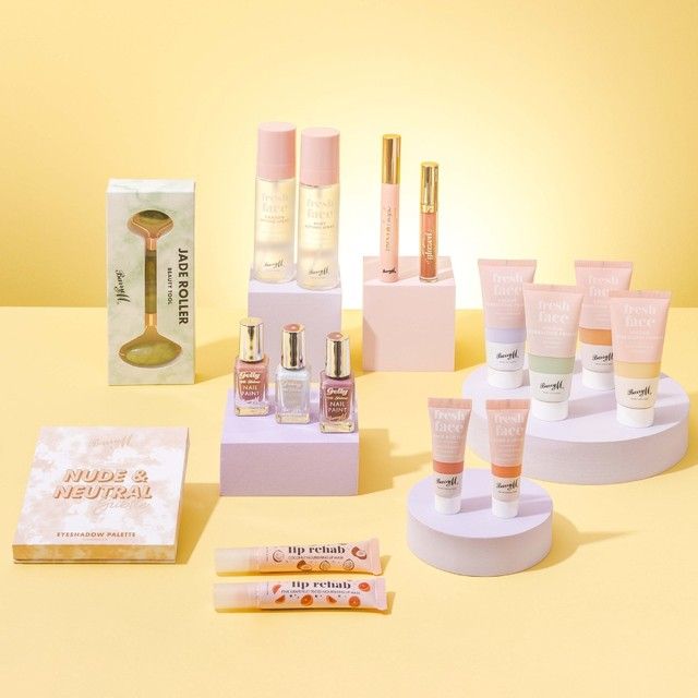 Barry M 13: Backdrops