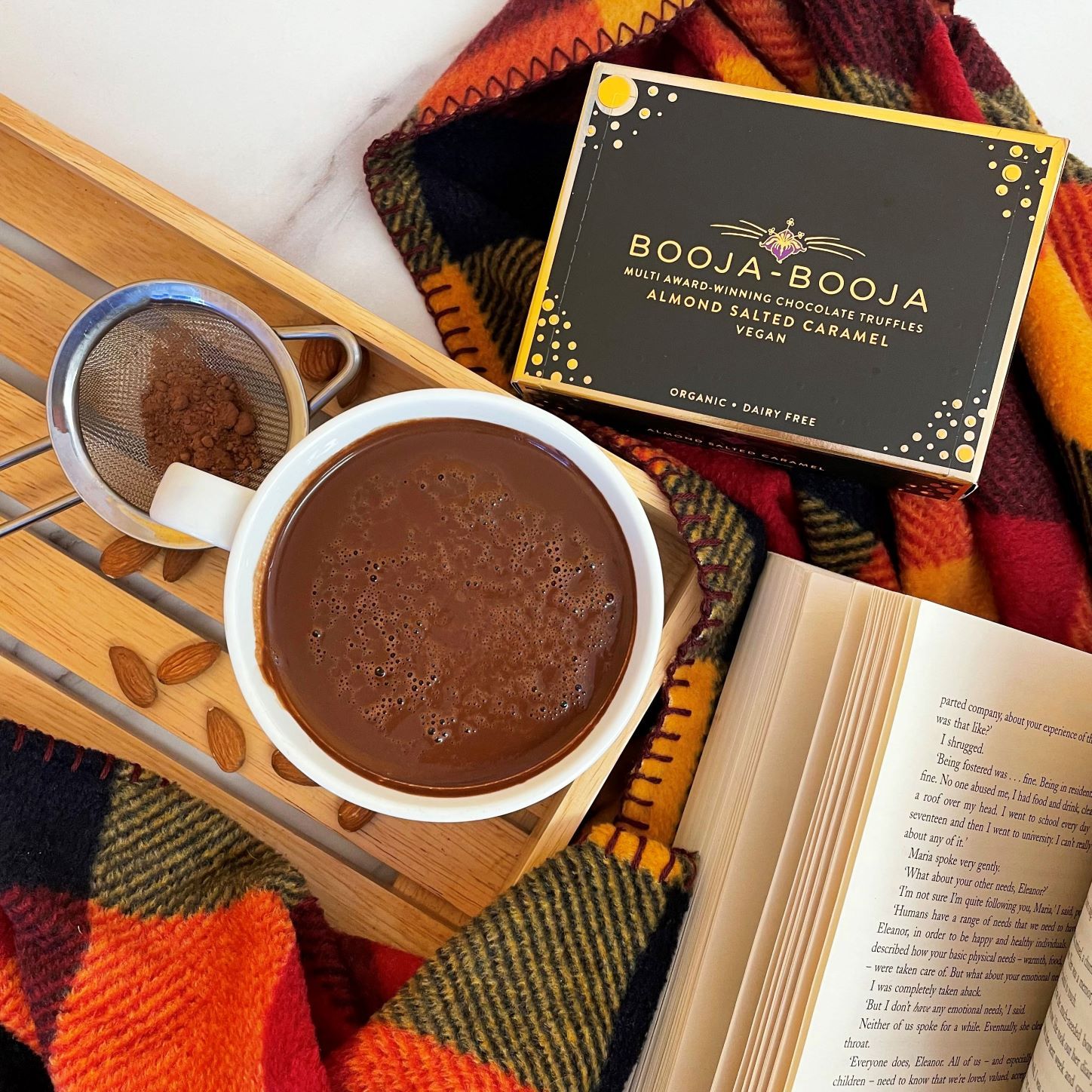 Booja-Booja 10: Lifestyle Secondary Images