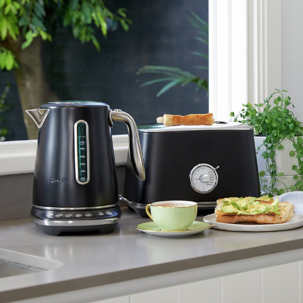 Breville 23: Lifestyle Secondary Images