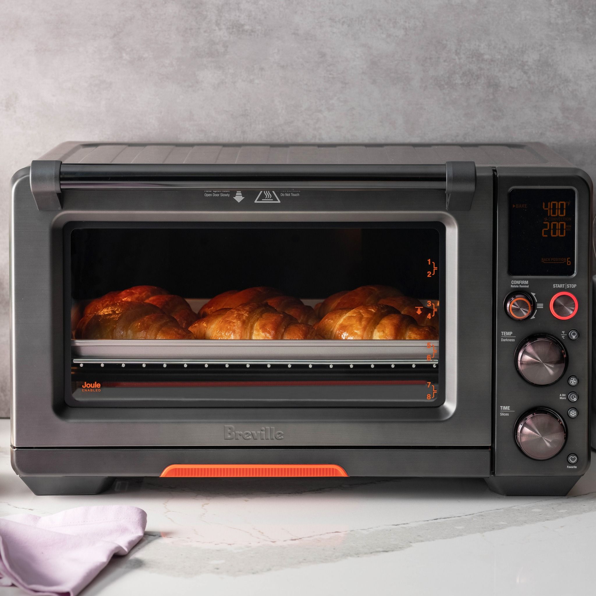 Breville 7: Lifestyle Secondary Images