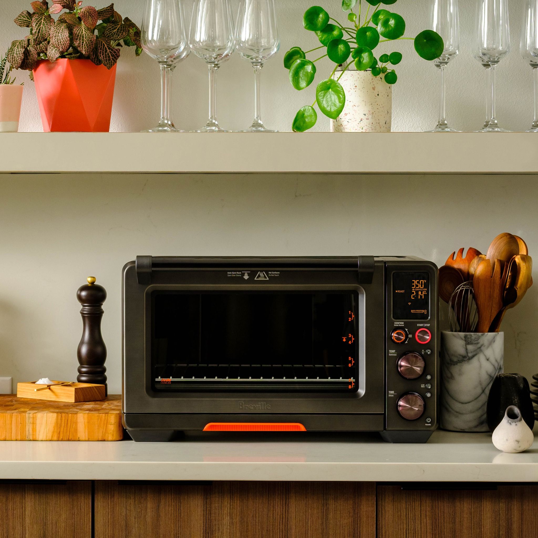 Breville 8: Lifestyle Secondary Images