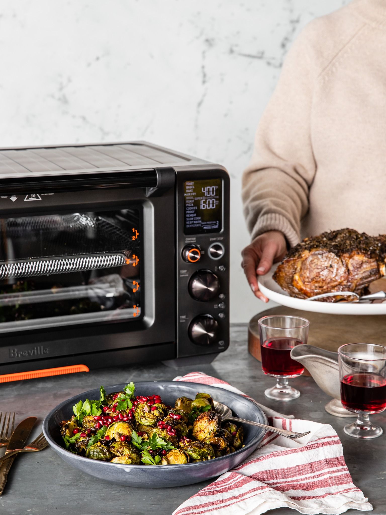 Breville 9: Lifestyle Secondary Images