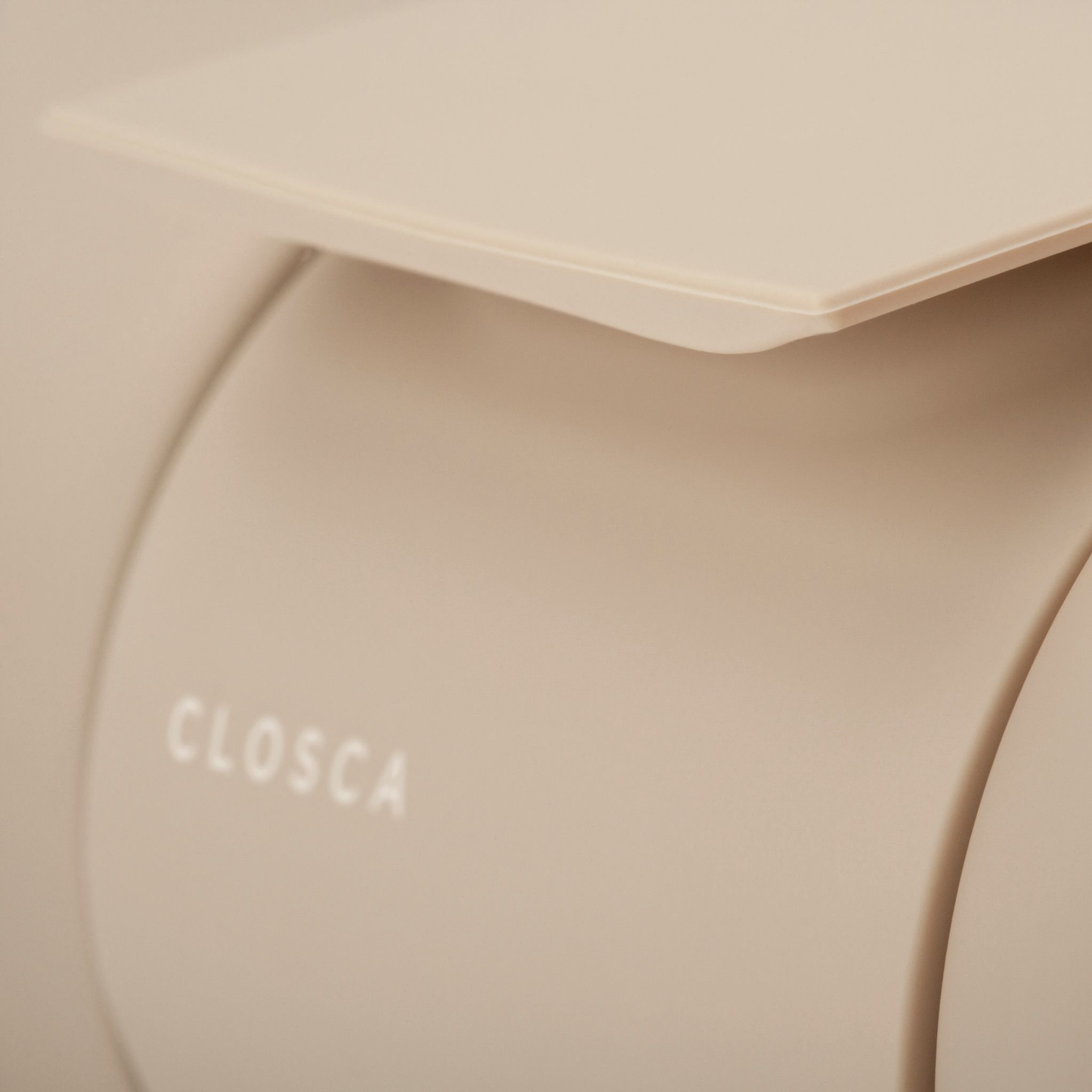 Closca 2: Lifestyle Secondary Images