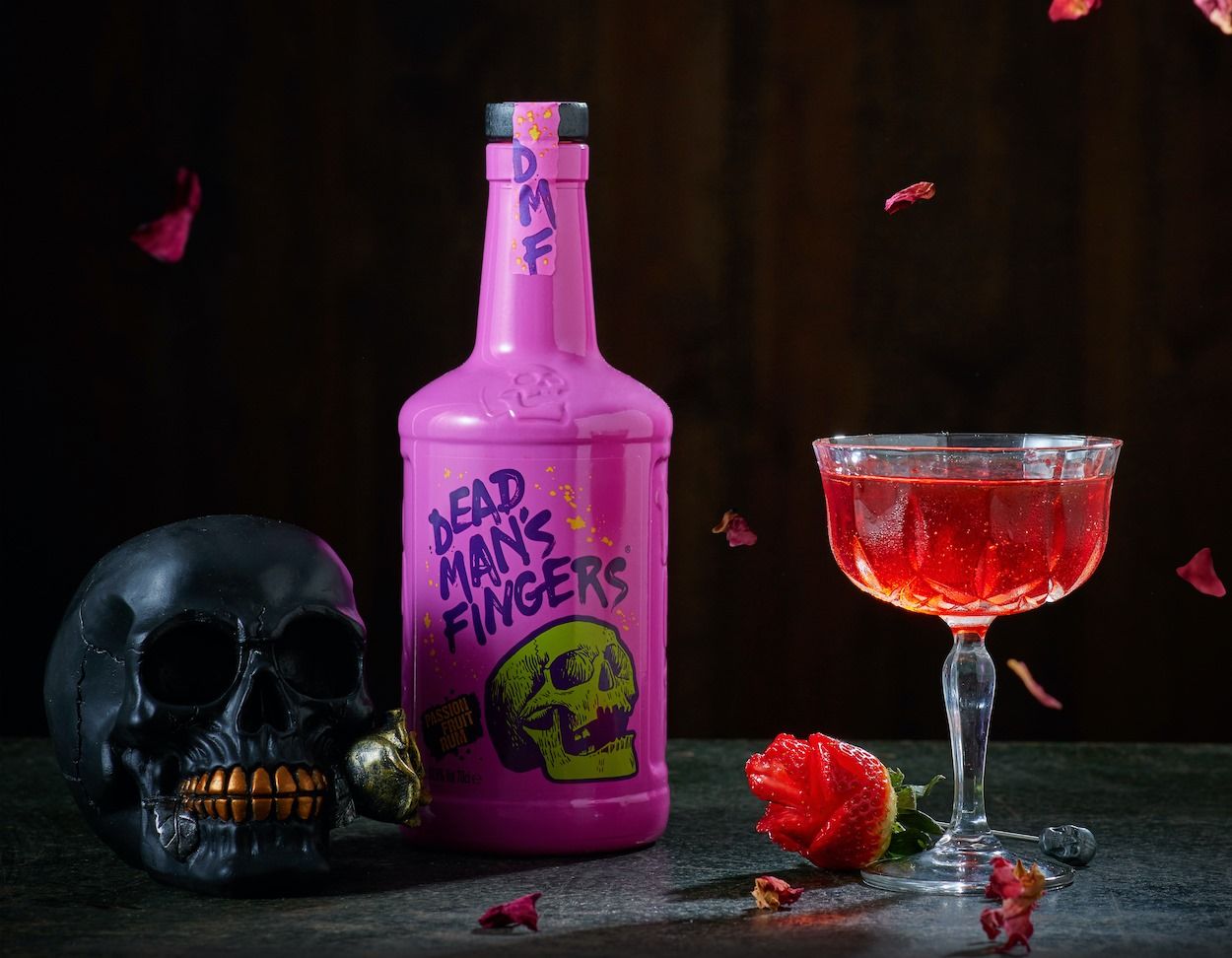Dead Man's Fingers 44: Lifestyle Secondary Images