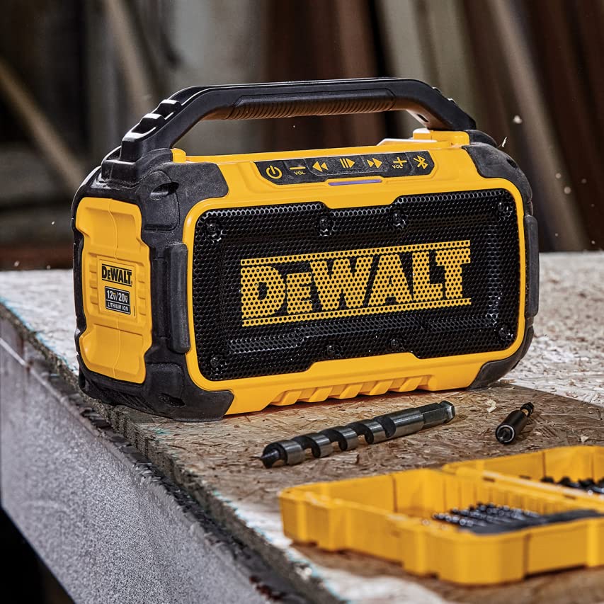 Dewalt LIF  2 LIF: Lifestyle Secondary Images