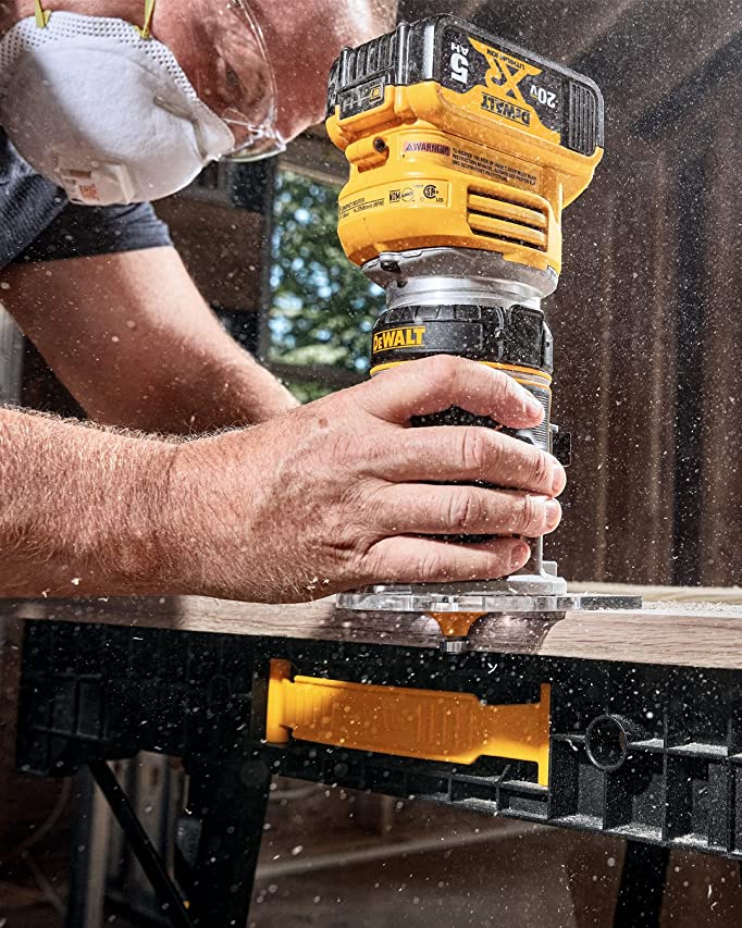 Dewalt LIF  3 LIF: Lifestyle Secondary Images