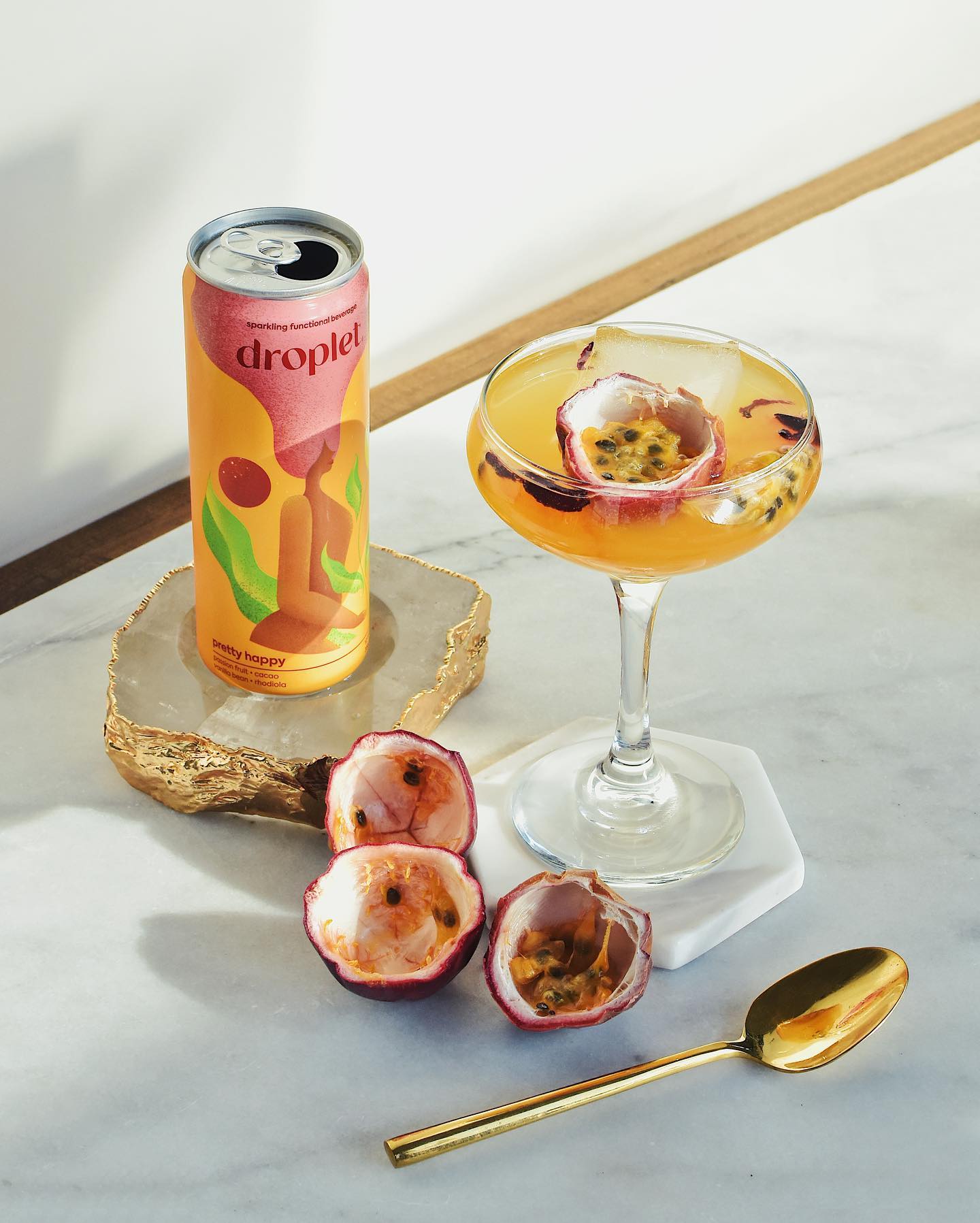 Droplet 10: Lifestyle Secondary Images