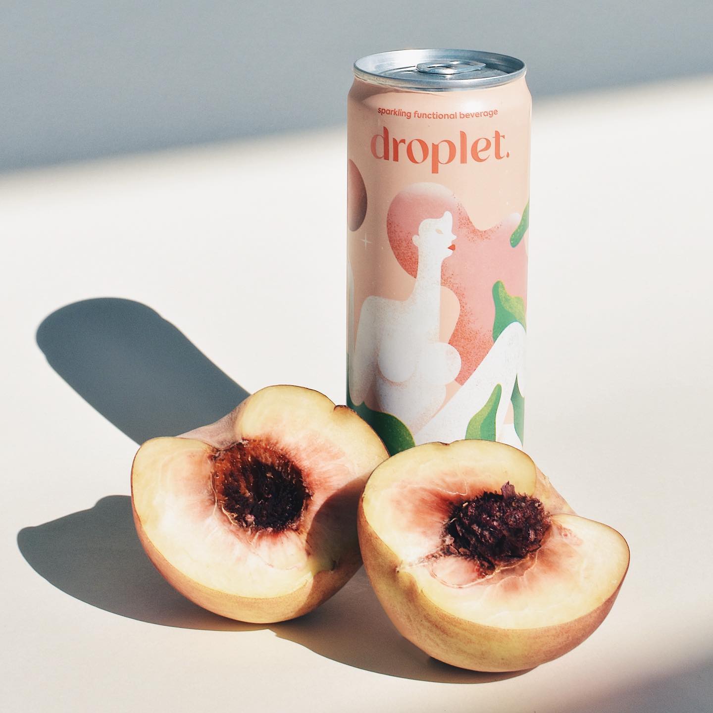 Droplet 25: Lifestyle Secondary Images