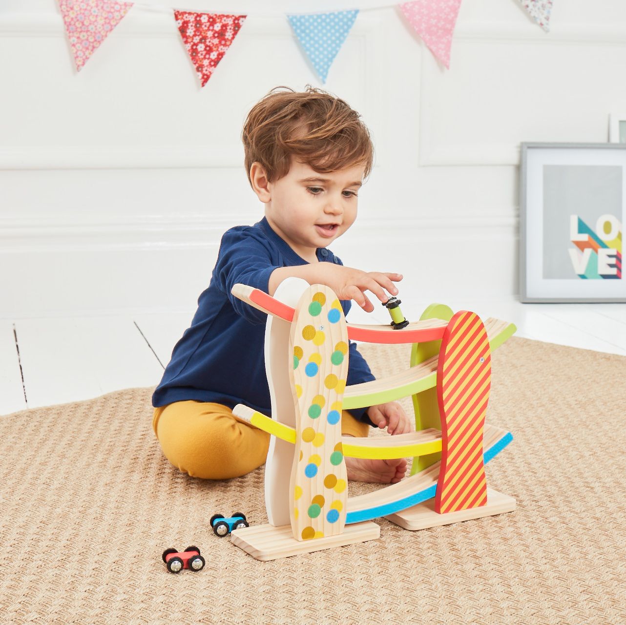 EARLY LEARNING CENTRE LIF TG 8: Lifestyle Secondary Images