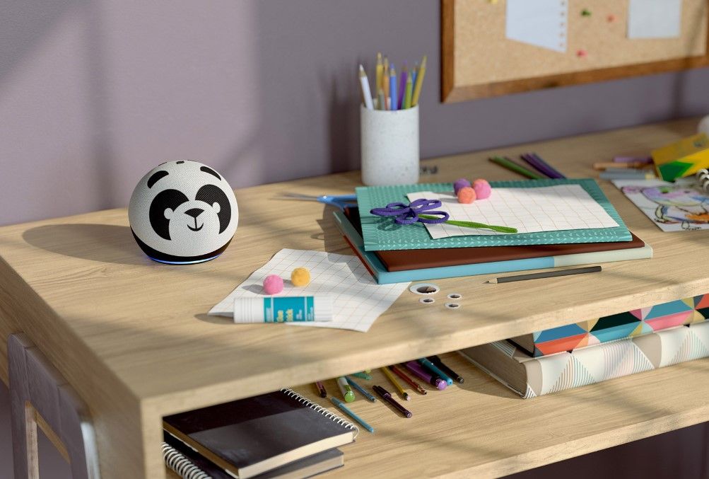 ECHO DOT LIF TG 1: Lifestyle Secondary Images