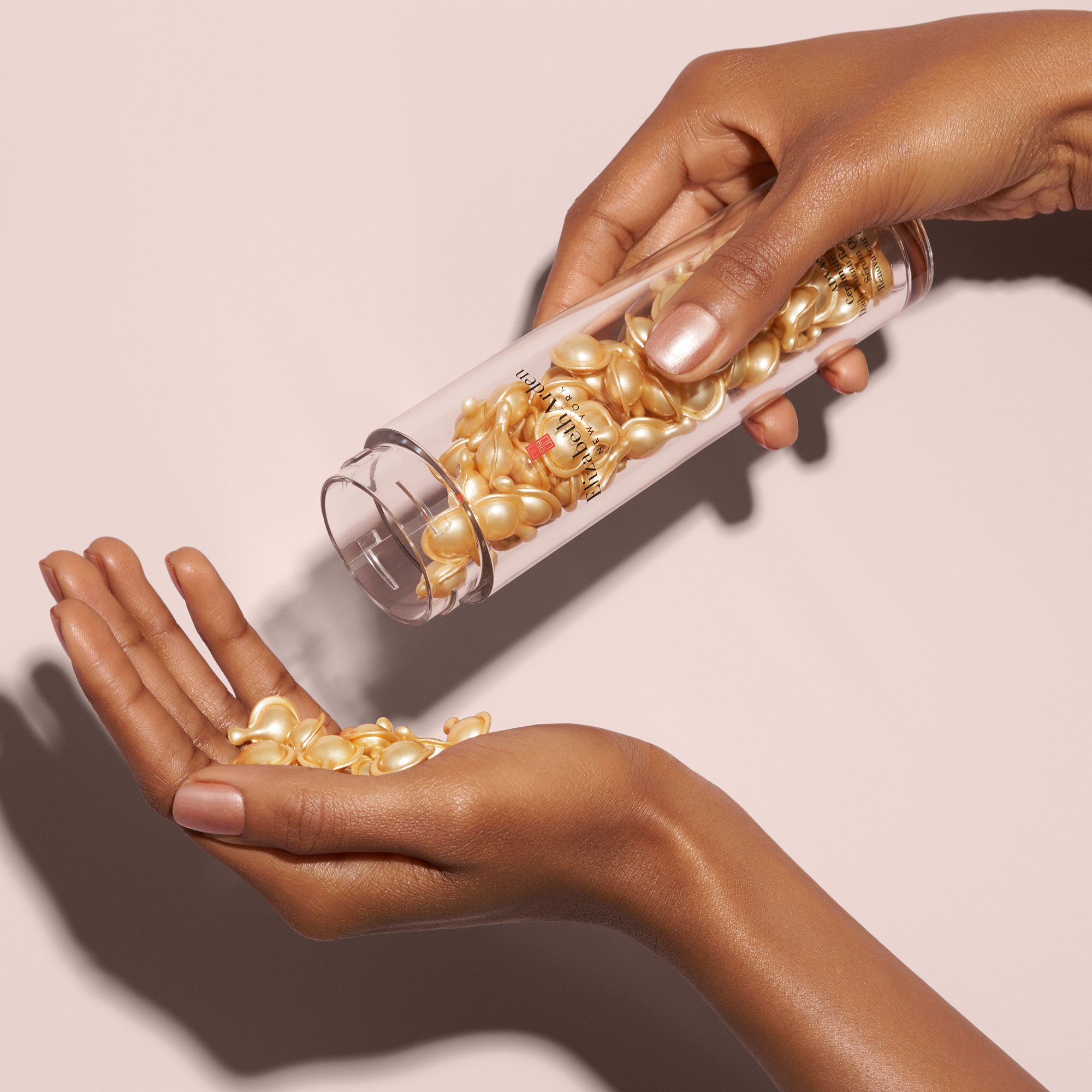 Elizabeth Arden 30: Backdrops
