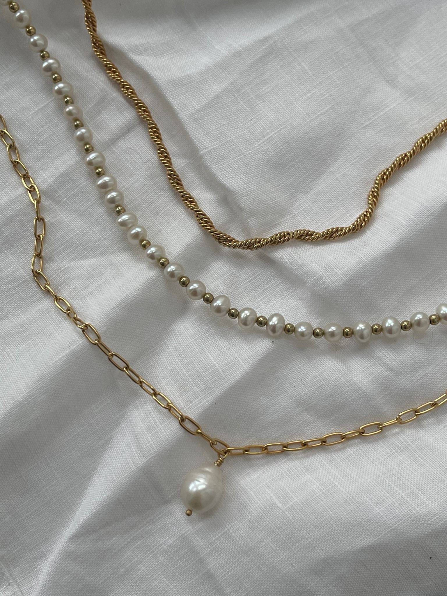 Elli Jewelry 16: Product Hero Images