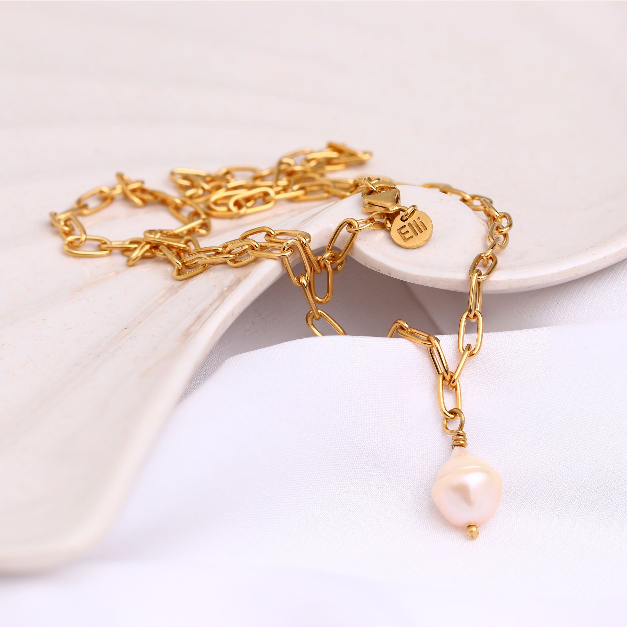 Elli Jewelry 24: Product Hero Images