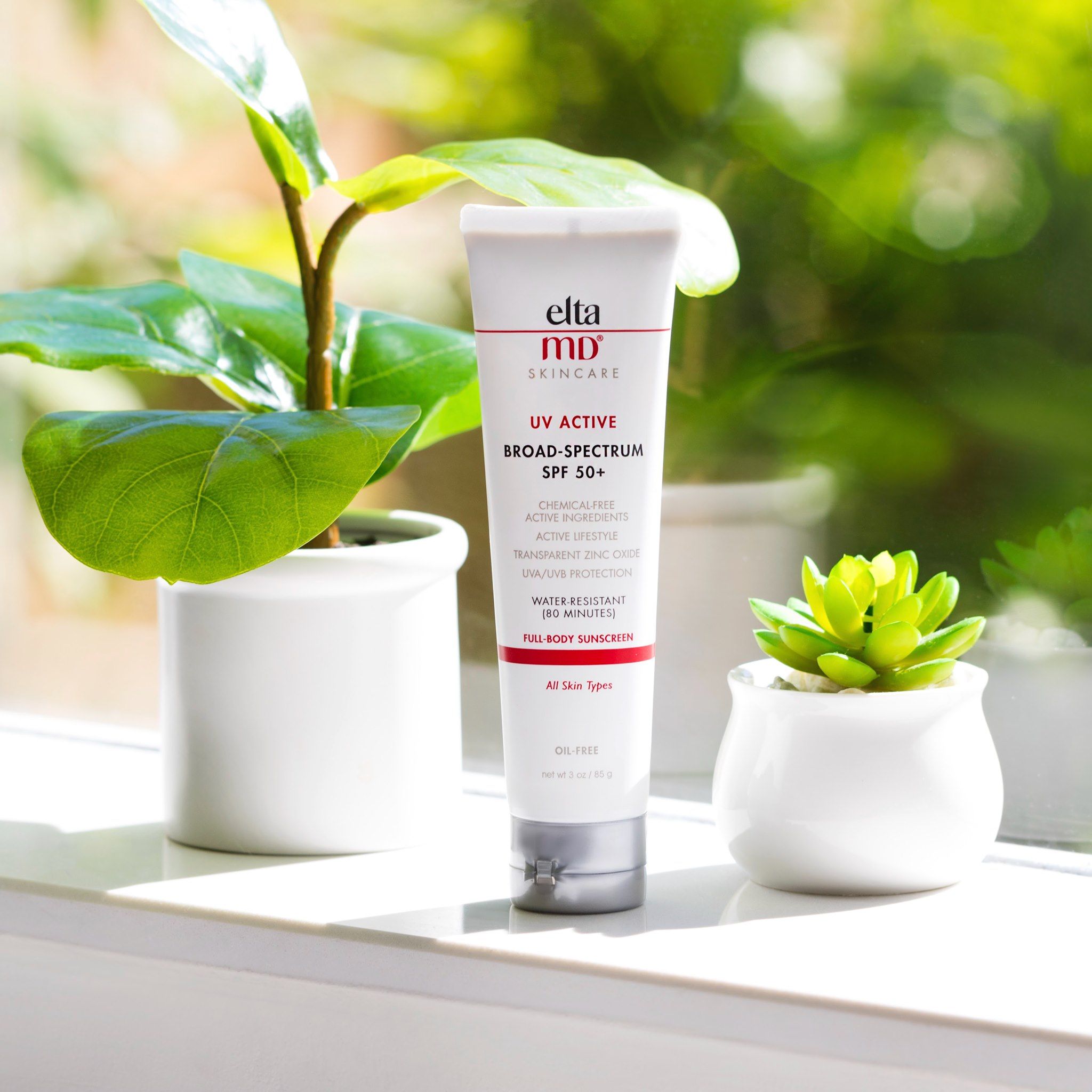 EltaMD Skin Care 2: Lifestyle Secondary Images