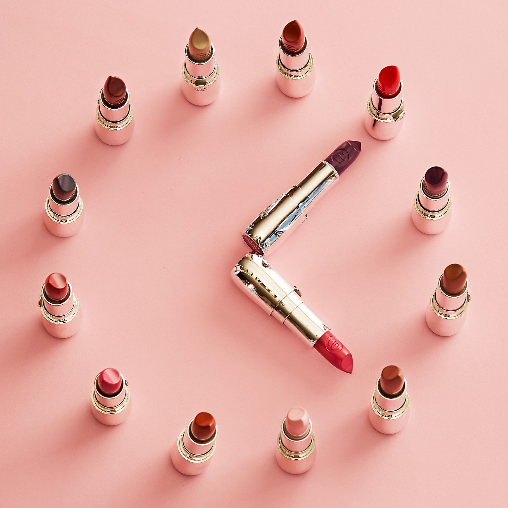 Essence Cosmetics 27: Backdrops