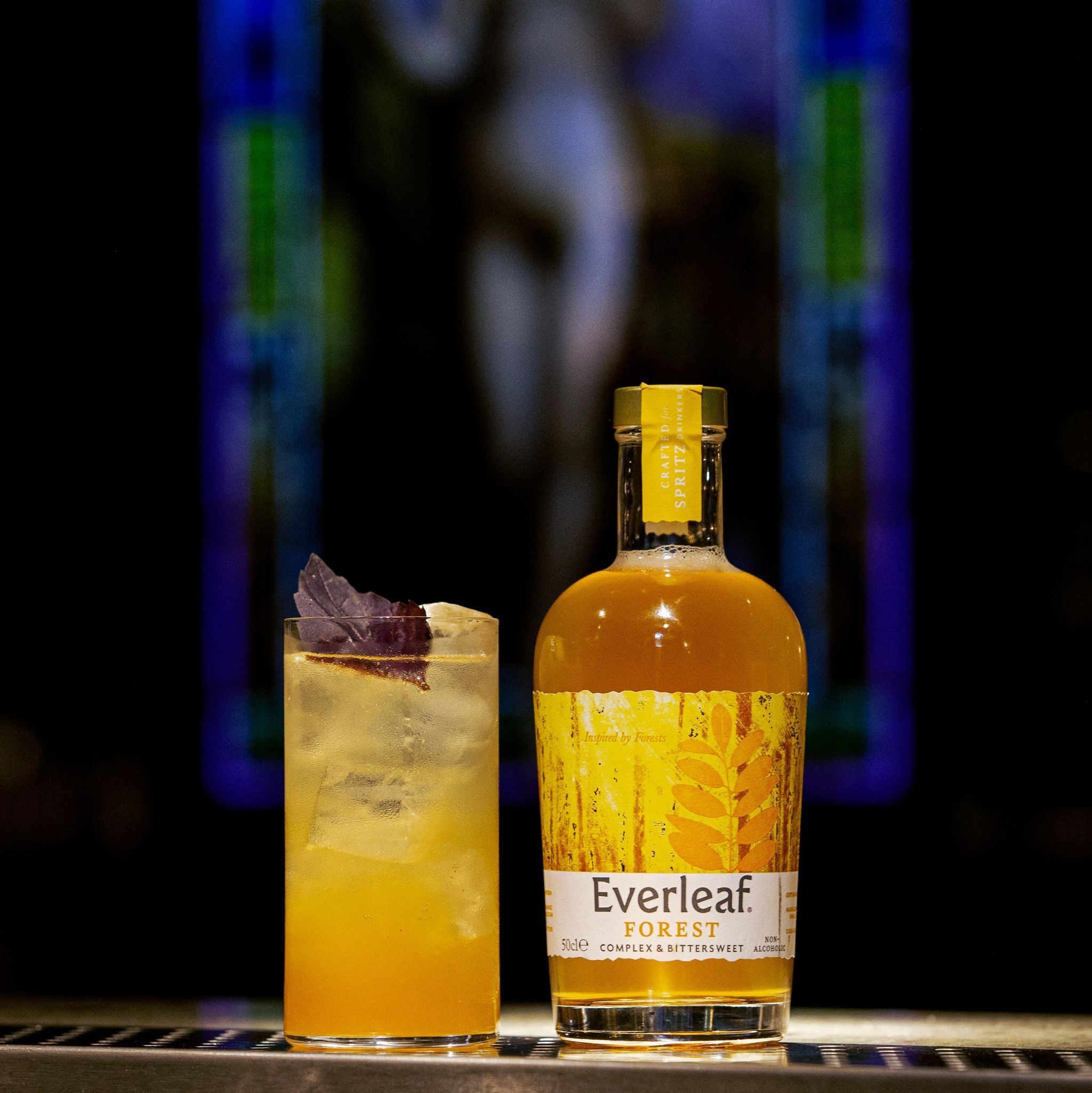 Everleaf 18: Lifestyle Secondary Images