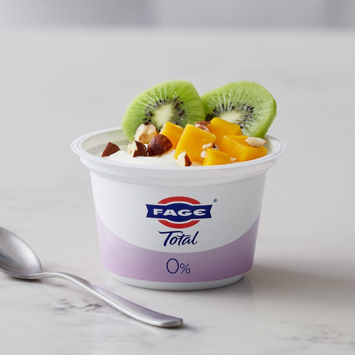 FAGE 14: Lifestyle Secondary Images