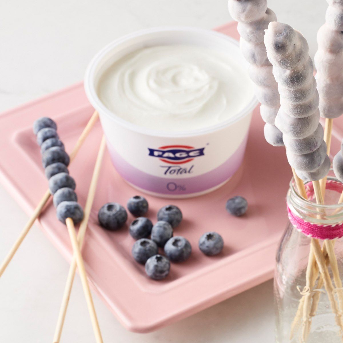 FAGE 15: Lifestyle Secondary Images