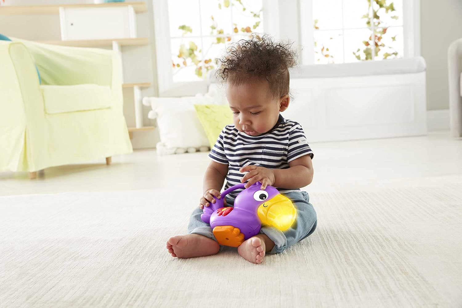 FISHER-PRICE LIF TG 16: Lifestyle Secondary Images