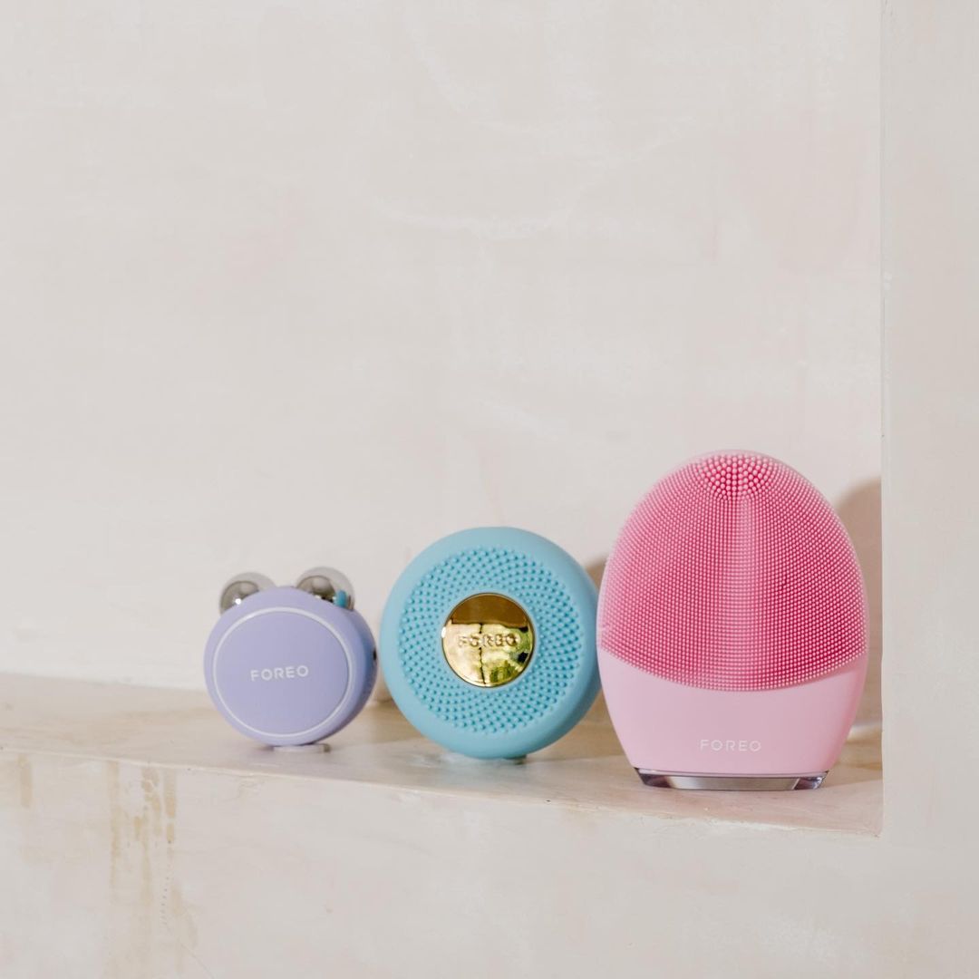 FOREO 1: Lifestyle Secondary Images