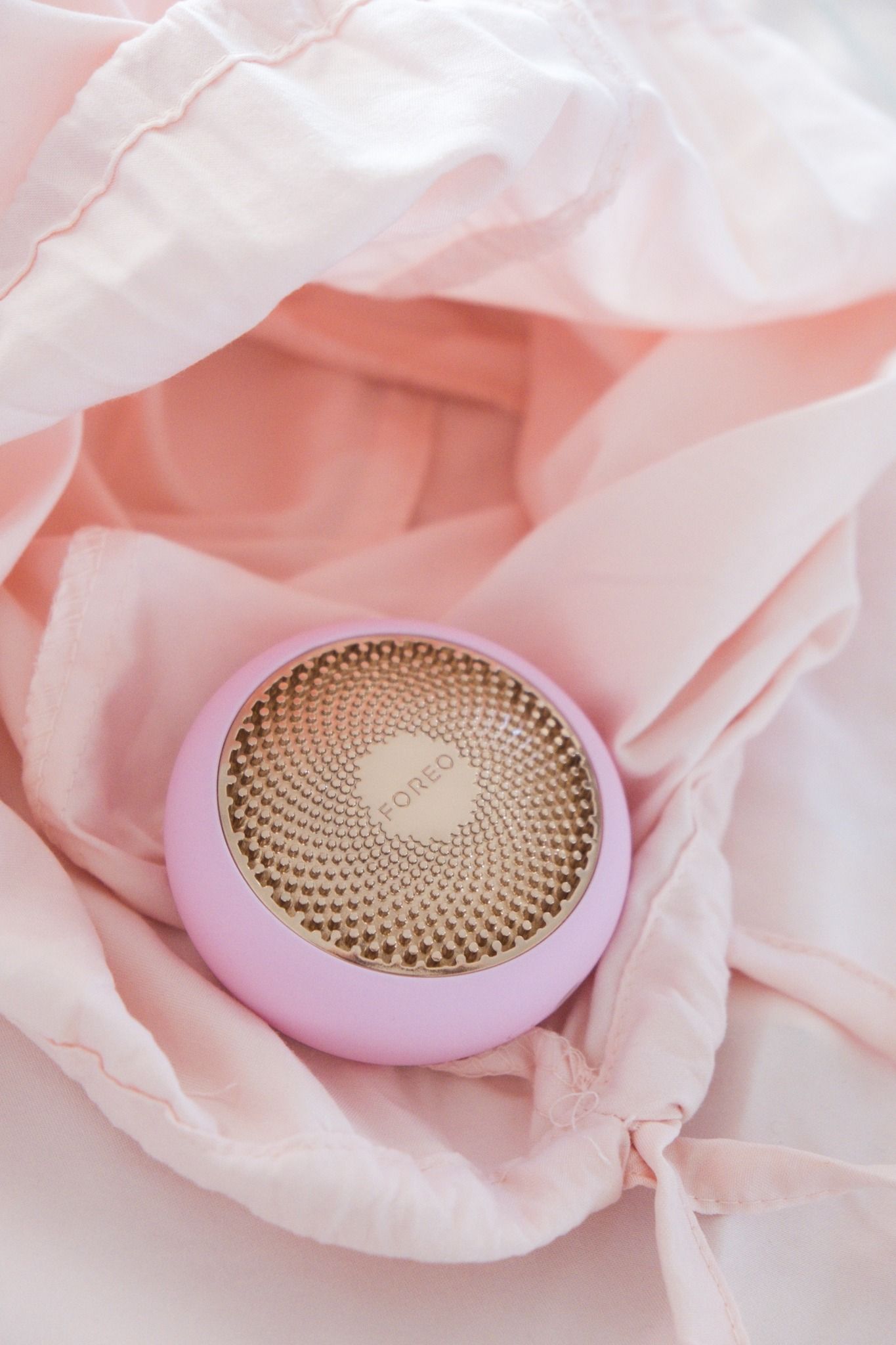 FOREO 3: Backdrops