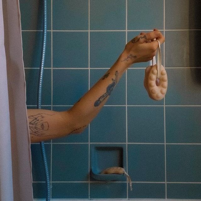 Foamie 28: Lifestyle Secondary Images