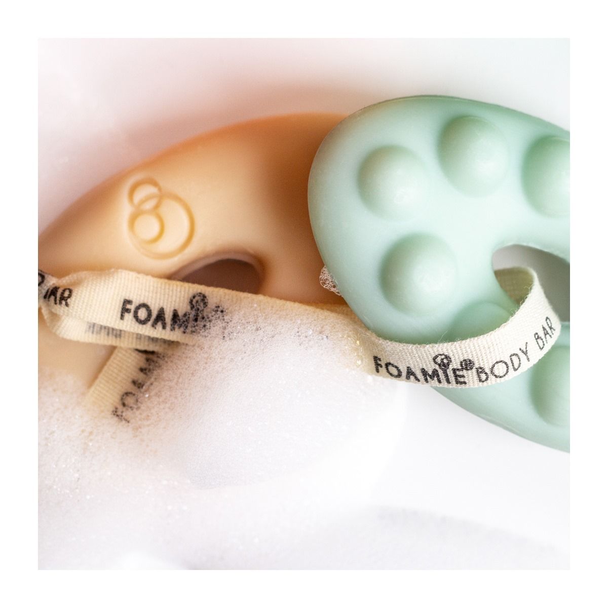Foamie 69: Lifestyle Secondary Images