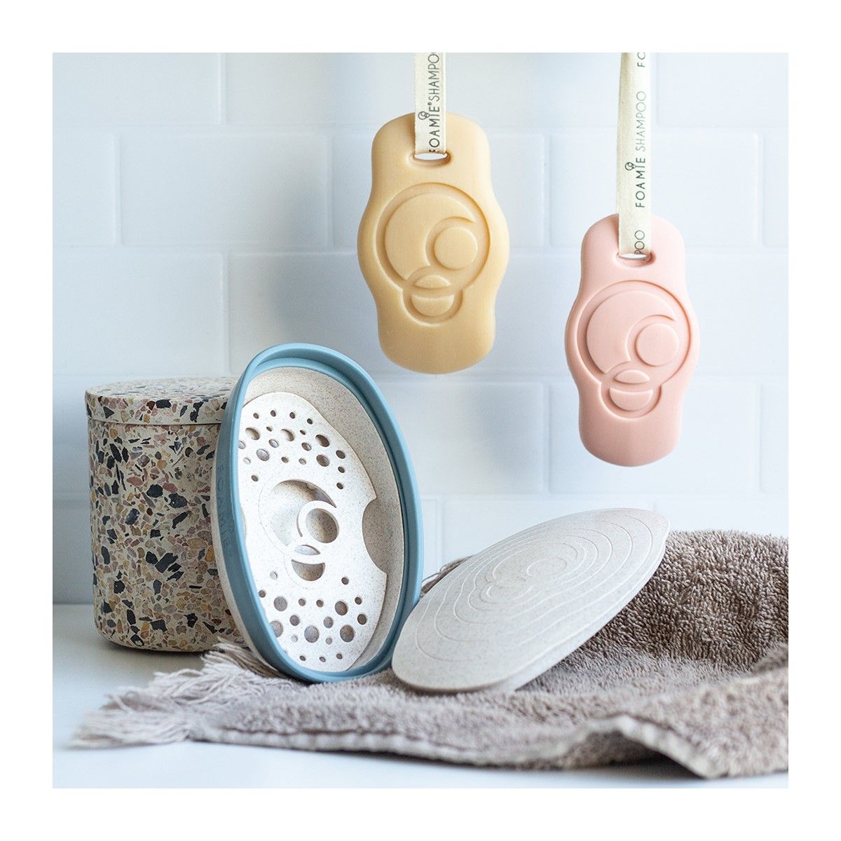 Foamie 73: Lifestyle Secondary Images
