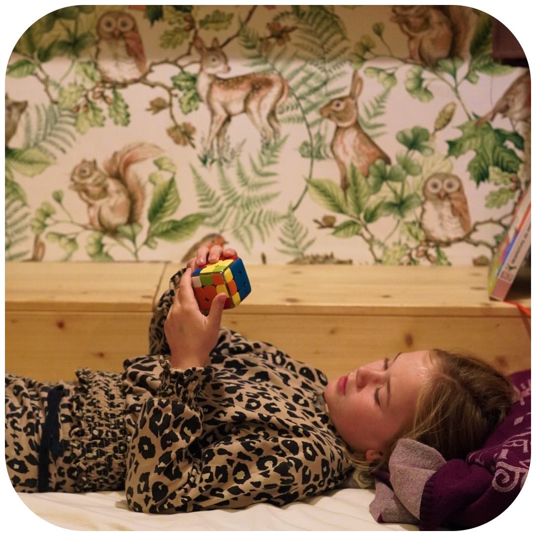 GOCUBE LIF TG 6: Lifestyle Secondary Images