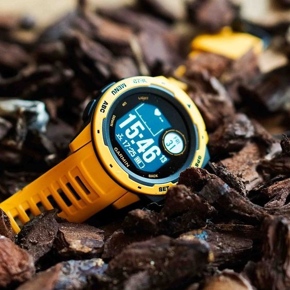 Garmin Outdoors LIF 2: Lifestyle Secondary Images