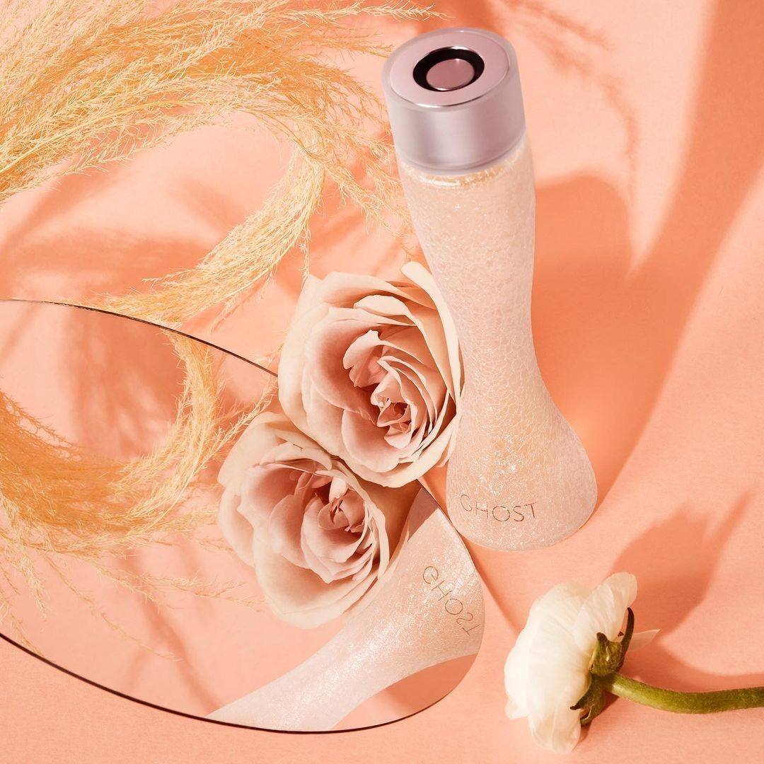 Ghost Fragrances 33: Backdrops