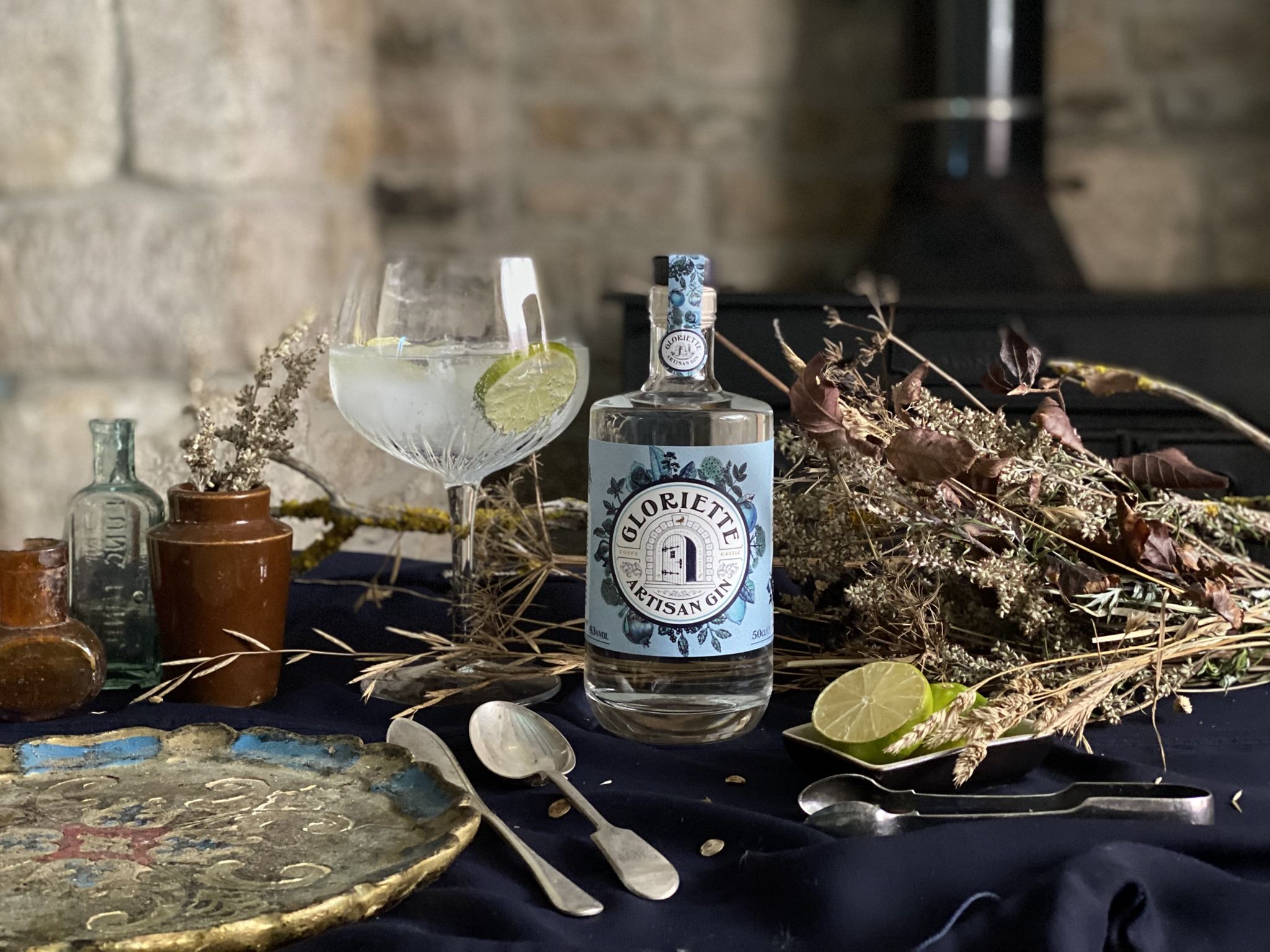 Gloriette Gin 1: A+
