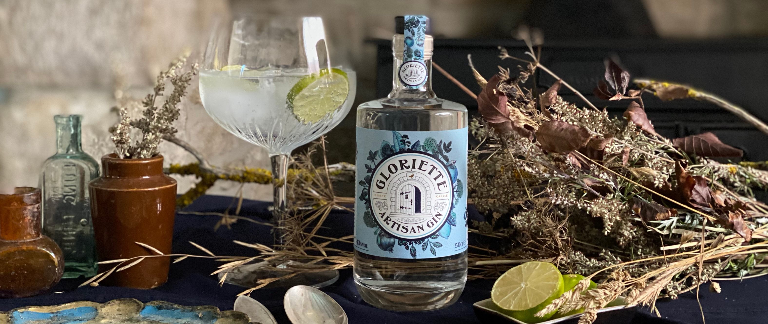Gloriette Gin 3: Lifestyle Secondary Images