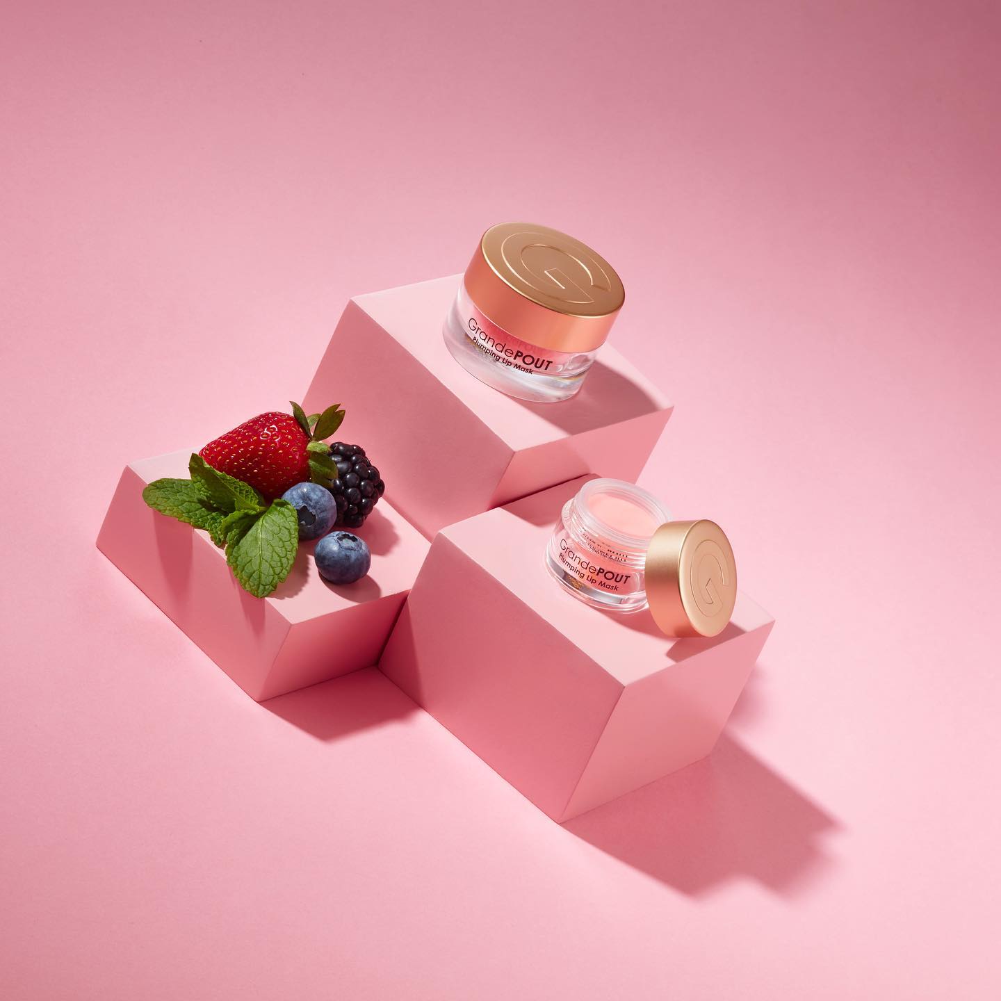 Grande Cosmetics 17: Backdrops